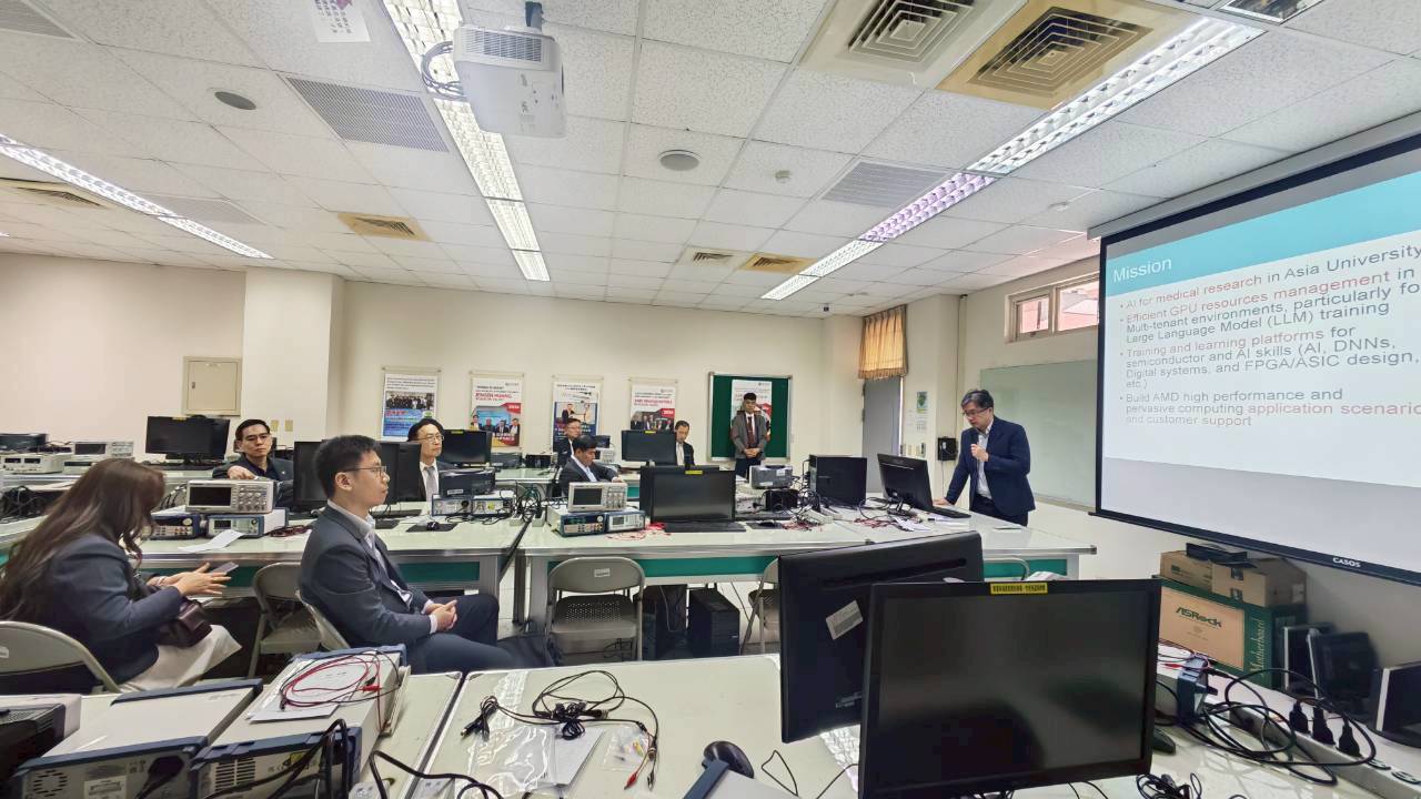 LINE_ALBUM_5112026_260514_144