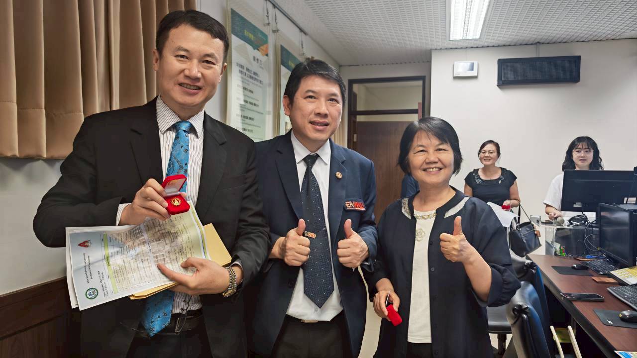 LINE_ALBUM_5112026_260514_163